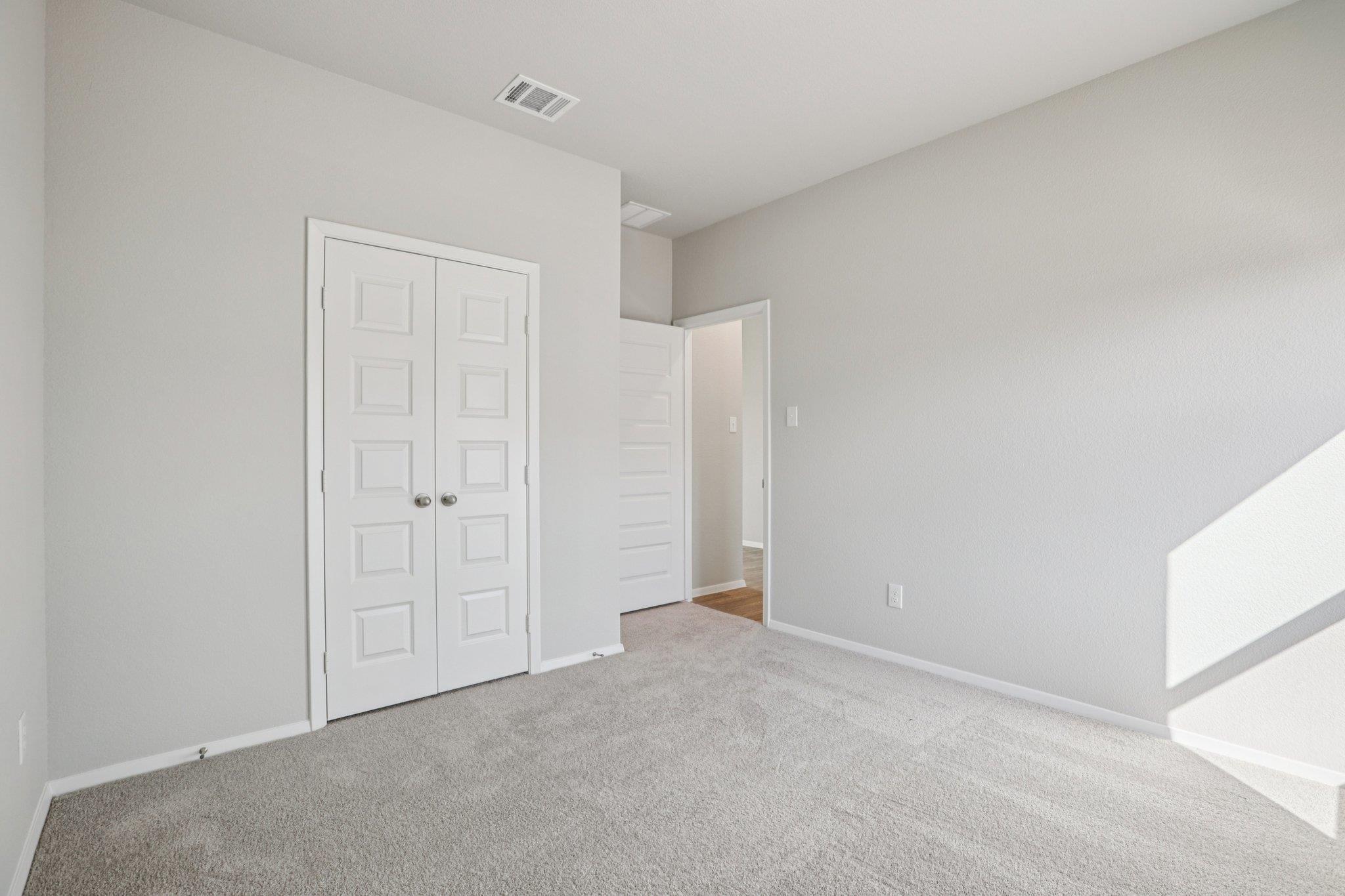 425 Rear Boot Way, Liberty Hill, TX 78642