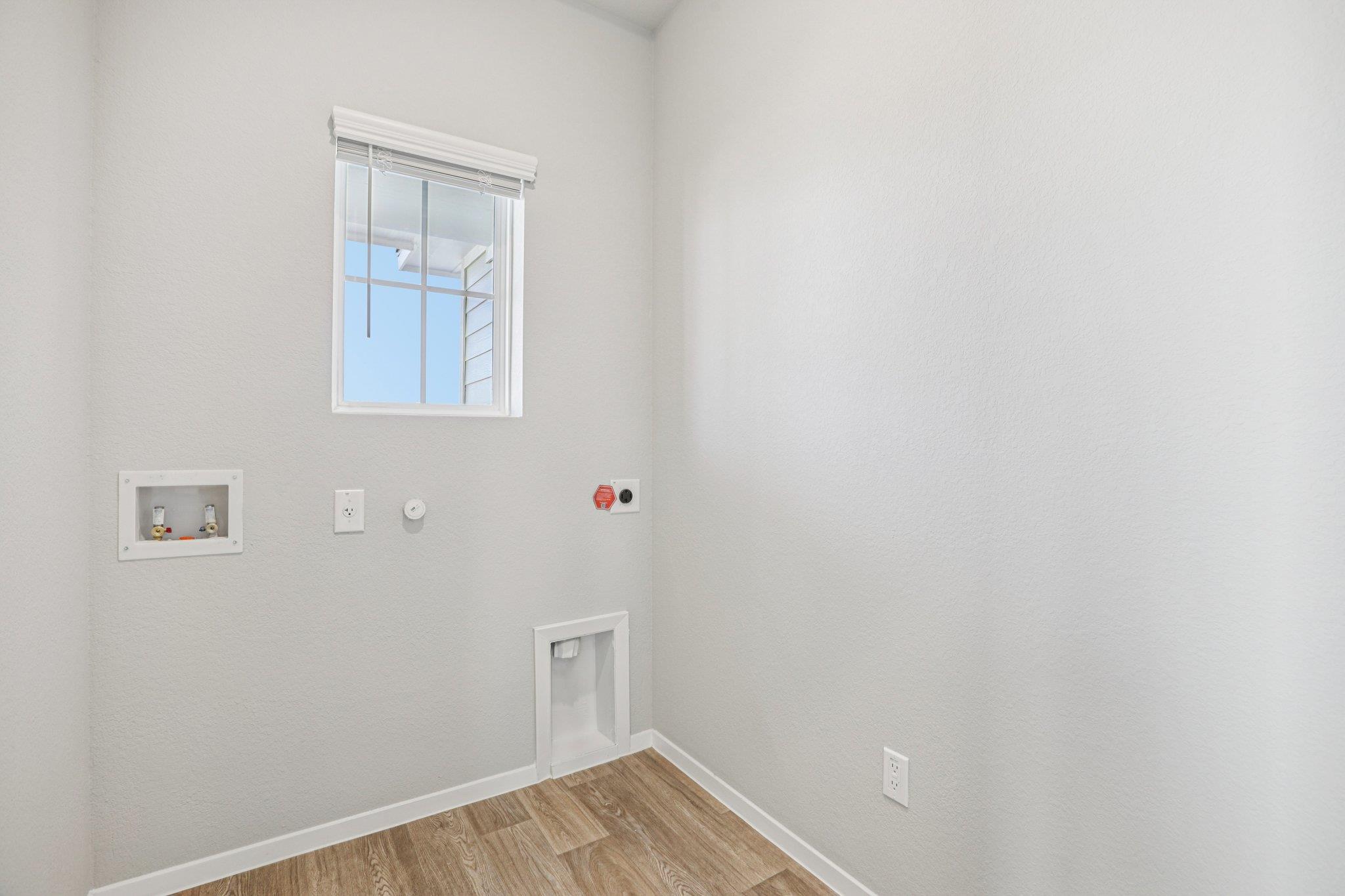 425 Rear Boot Way, Liberty Hill, TX 78642