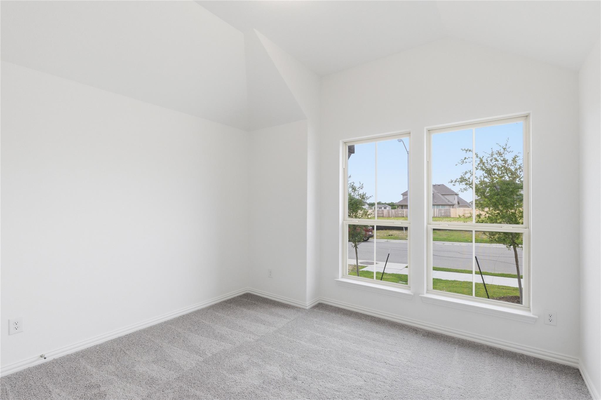 13601 Hamilton Hart Dr, Elgin, TX 78621