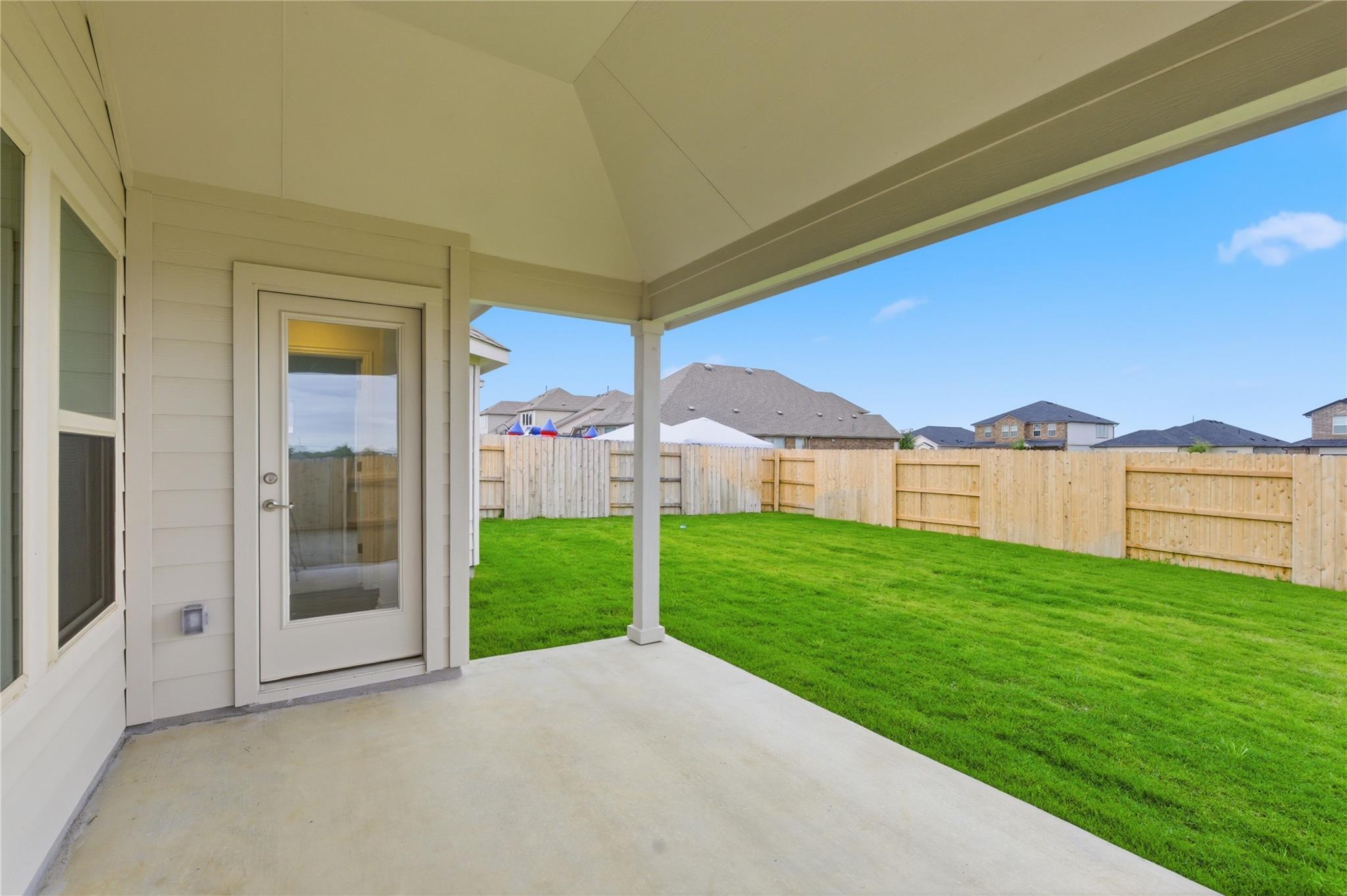 13601 Hamilton Hart Dr, Elgin, TX 78621