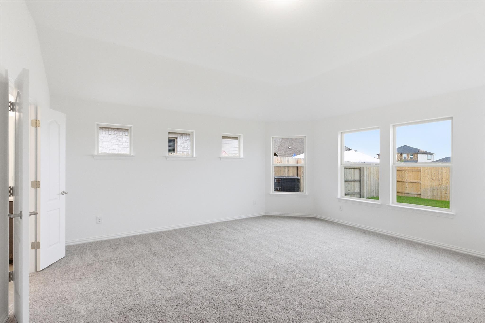 13601 Hamilton Hart Dr, Elgin, TX 78621