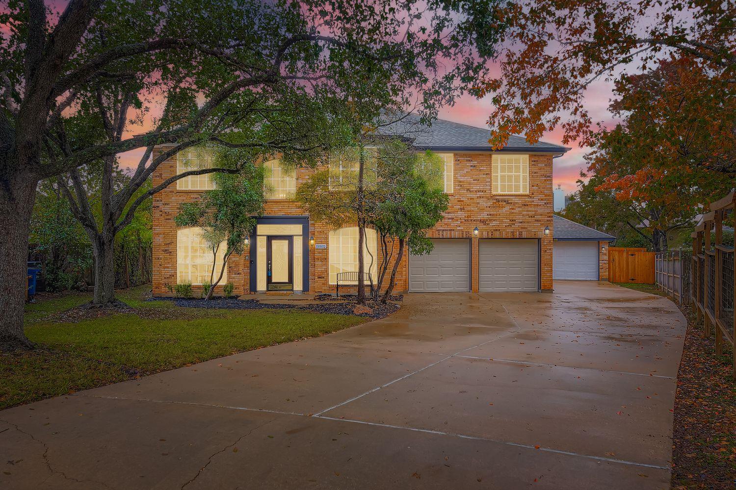 11002 Pebble Garden Ln, Austin, TX 78739