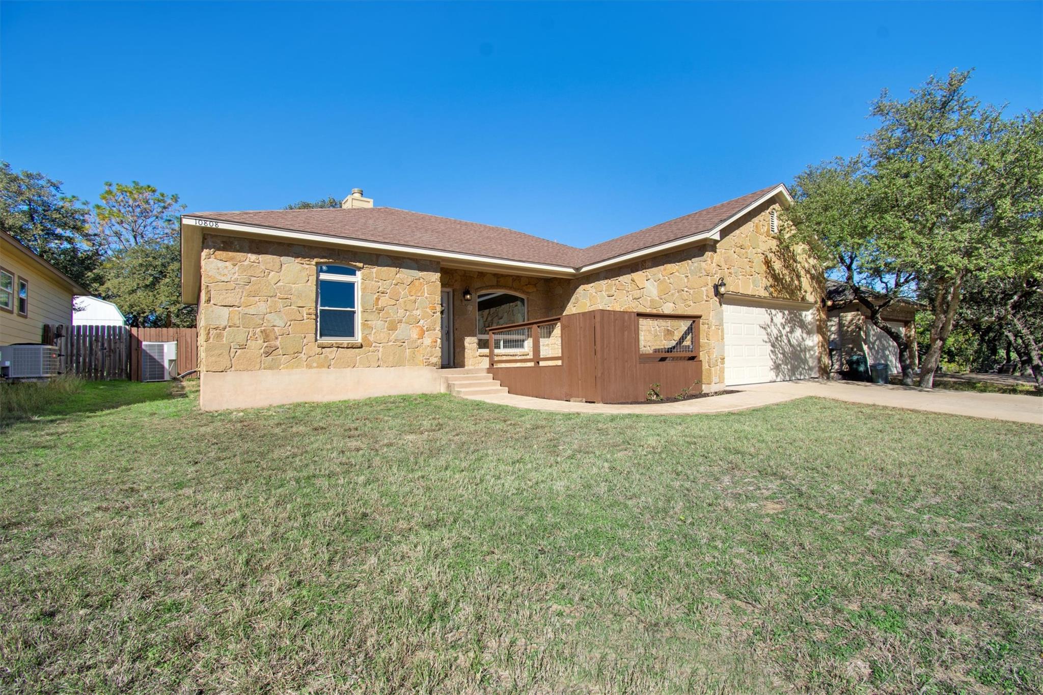 10808 Timber Cir, Dripping Springs, TX 78620