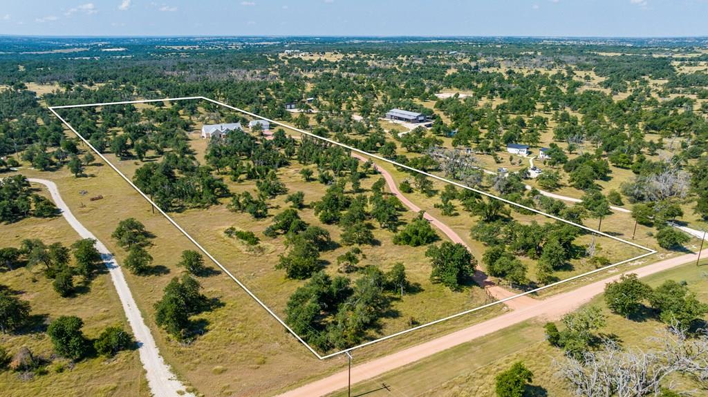 1282 Vintage Oaks Dr, Doss, TX 78618