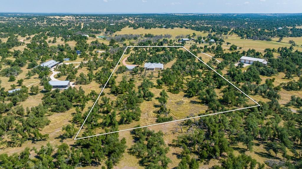 1282 Vintage Oaks Dr, Doss, TX 78618