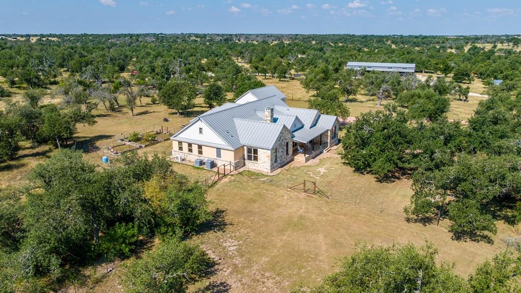 1282 Vintage Oaks Dr, Doss, TX 78618