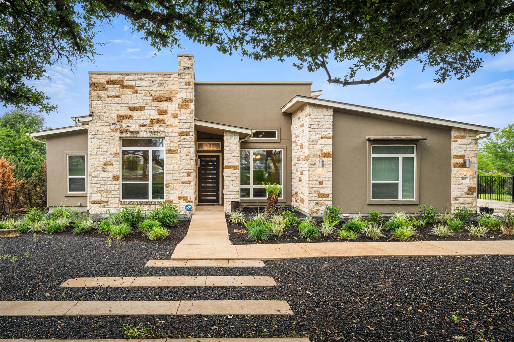 103 Ancient Oak Way, San Marcos, TX 78666