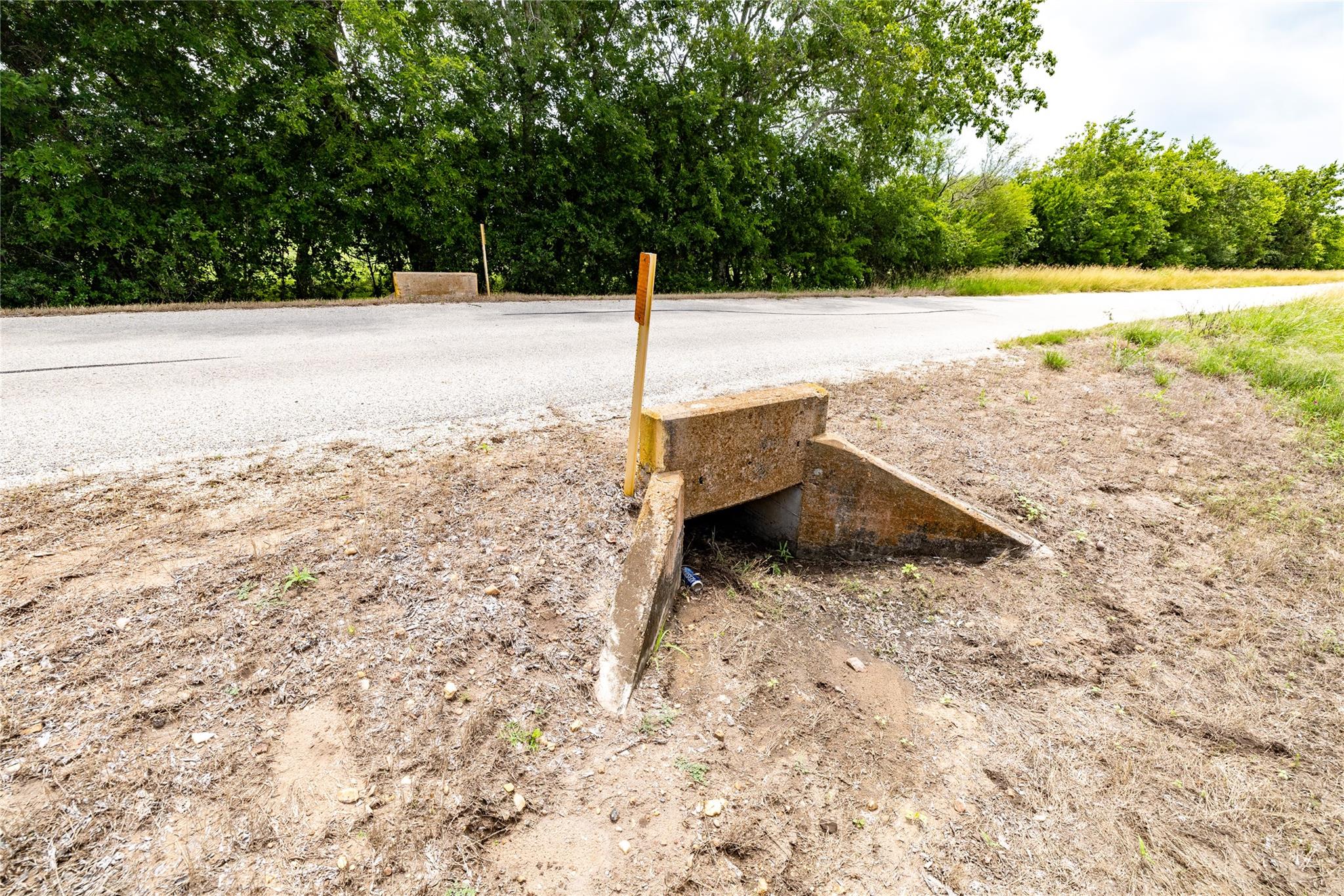 Lot 9 Concrete Edgar RD Rd, Cuero, TX 77954