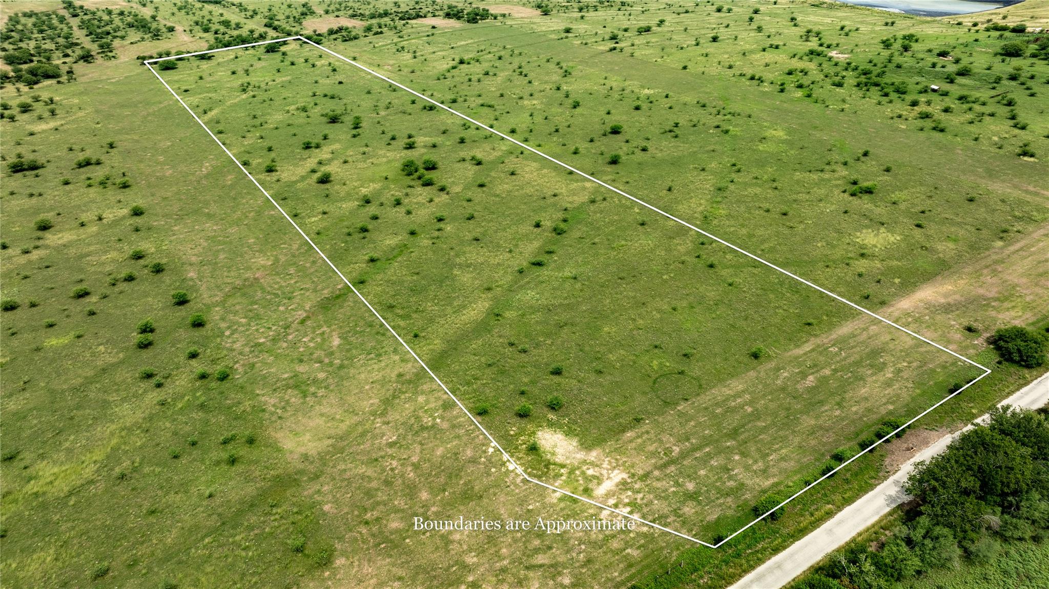 Lot 9 Concrete Edgar RD Rd, Cuero, TX 77954