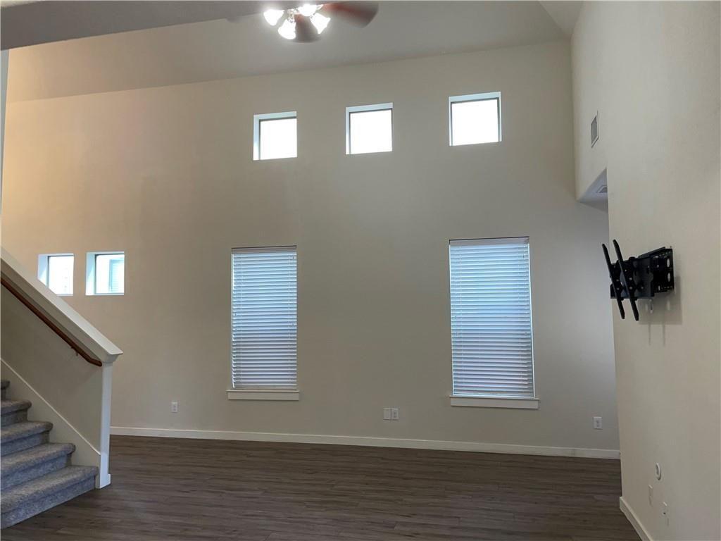 2001 Faro Dr # 9, Austin, TX 78741