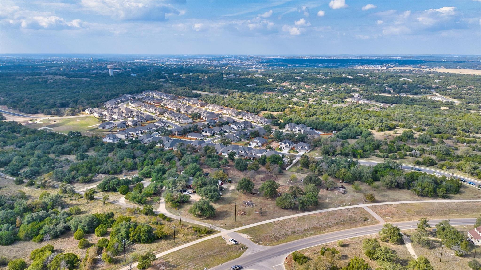 208 Whisper Ln, Georgetown, TX 78628