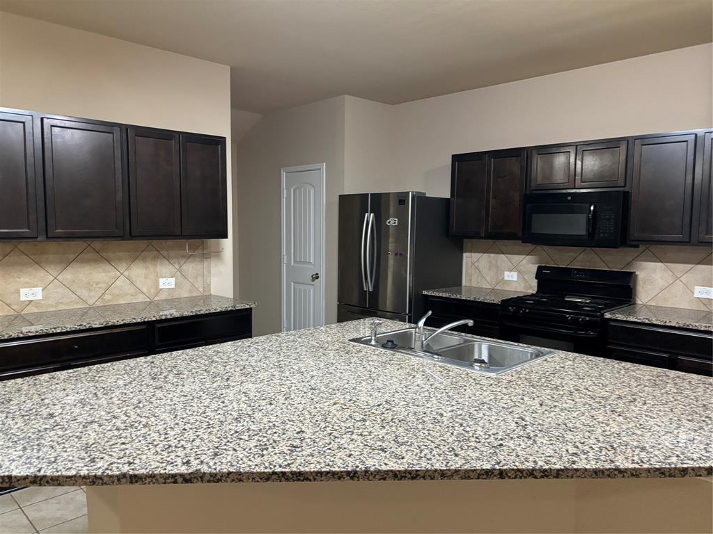 620 Kaluga Trl, Leander, TX 78641
