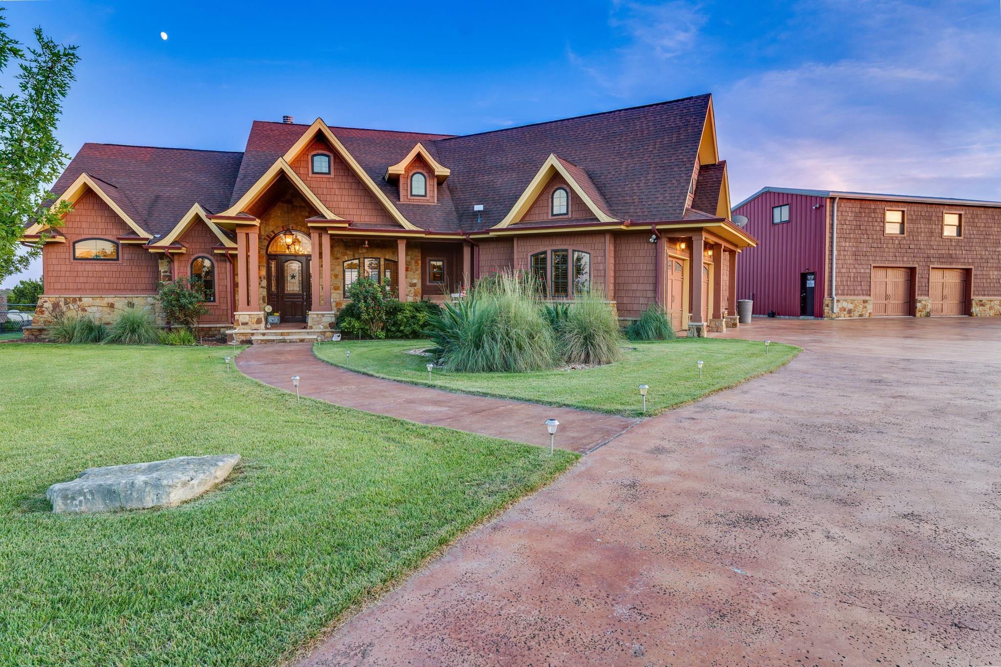 901 County Road 250, Georgetown, TX 78633
