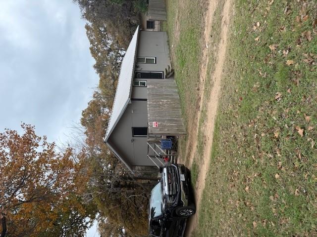 582 Oaklawn Dr, Rockdale, TX 76567