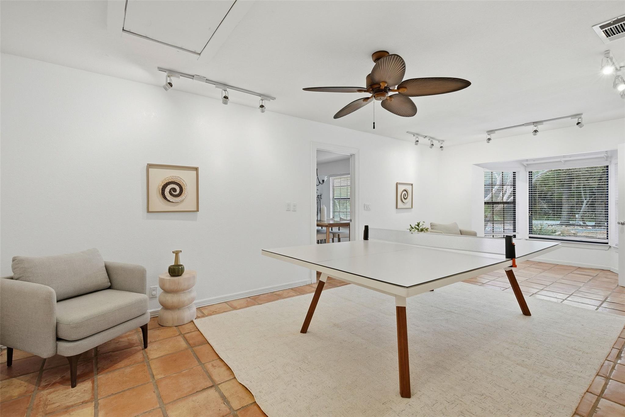 3112 Crosswind Dr, Spicewood, TX 78669