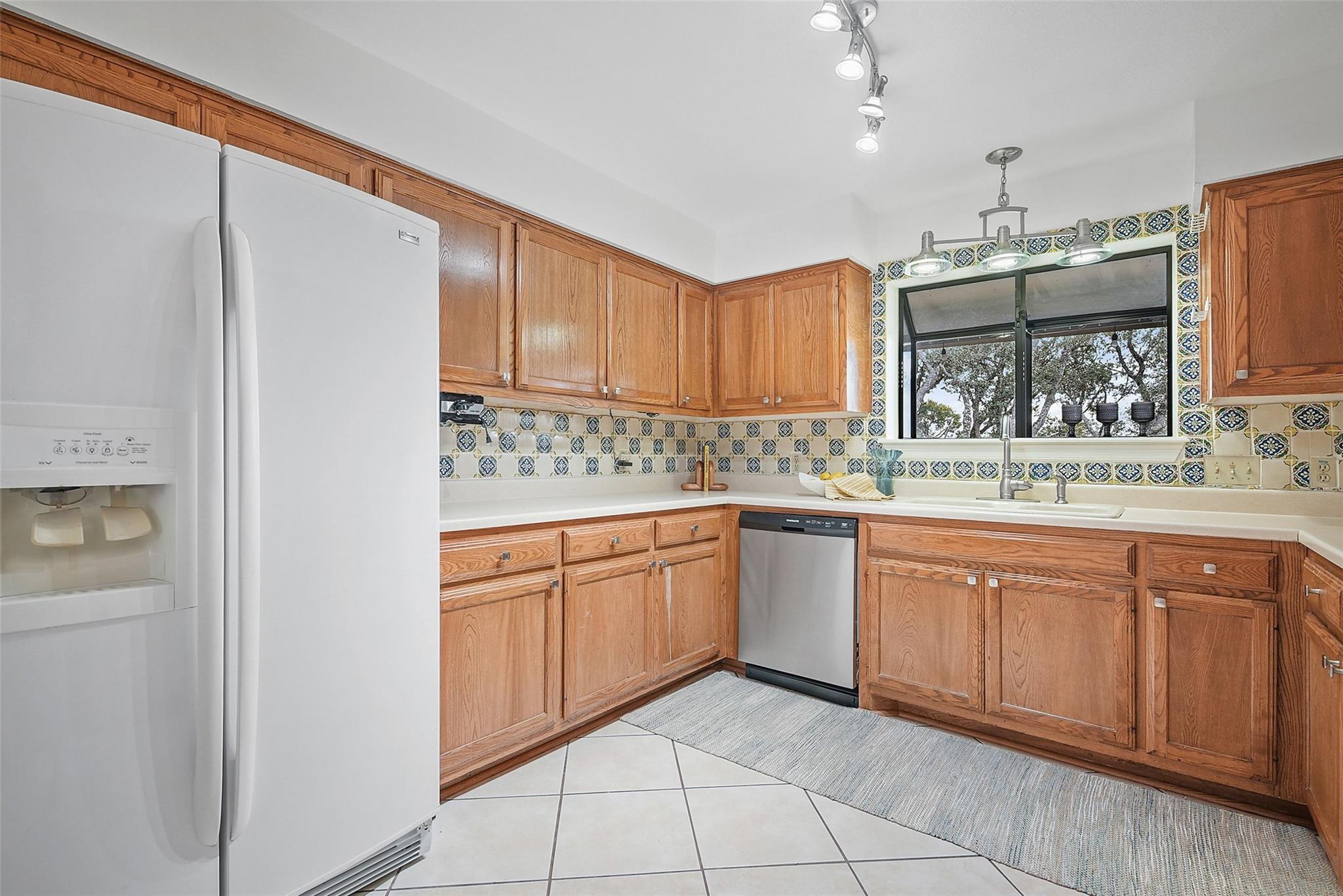 3112 Crosswind Dr, Spicewood, TX 78669