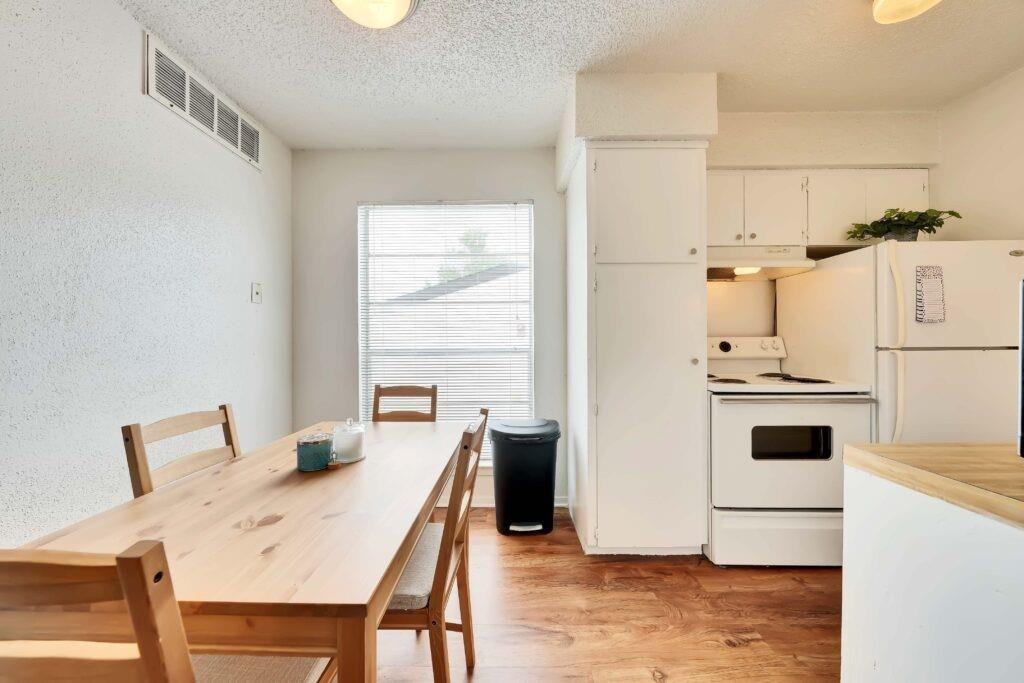 2803 Hemphill Park # B305, Austin, TX 78705