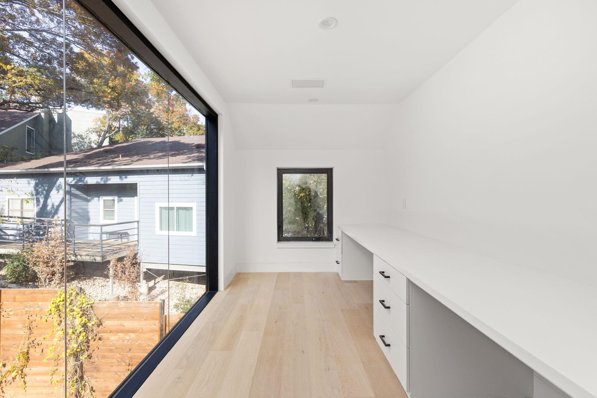 1603 Chelsea Ln # 3, Austin, TX 78704