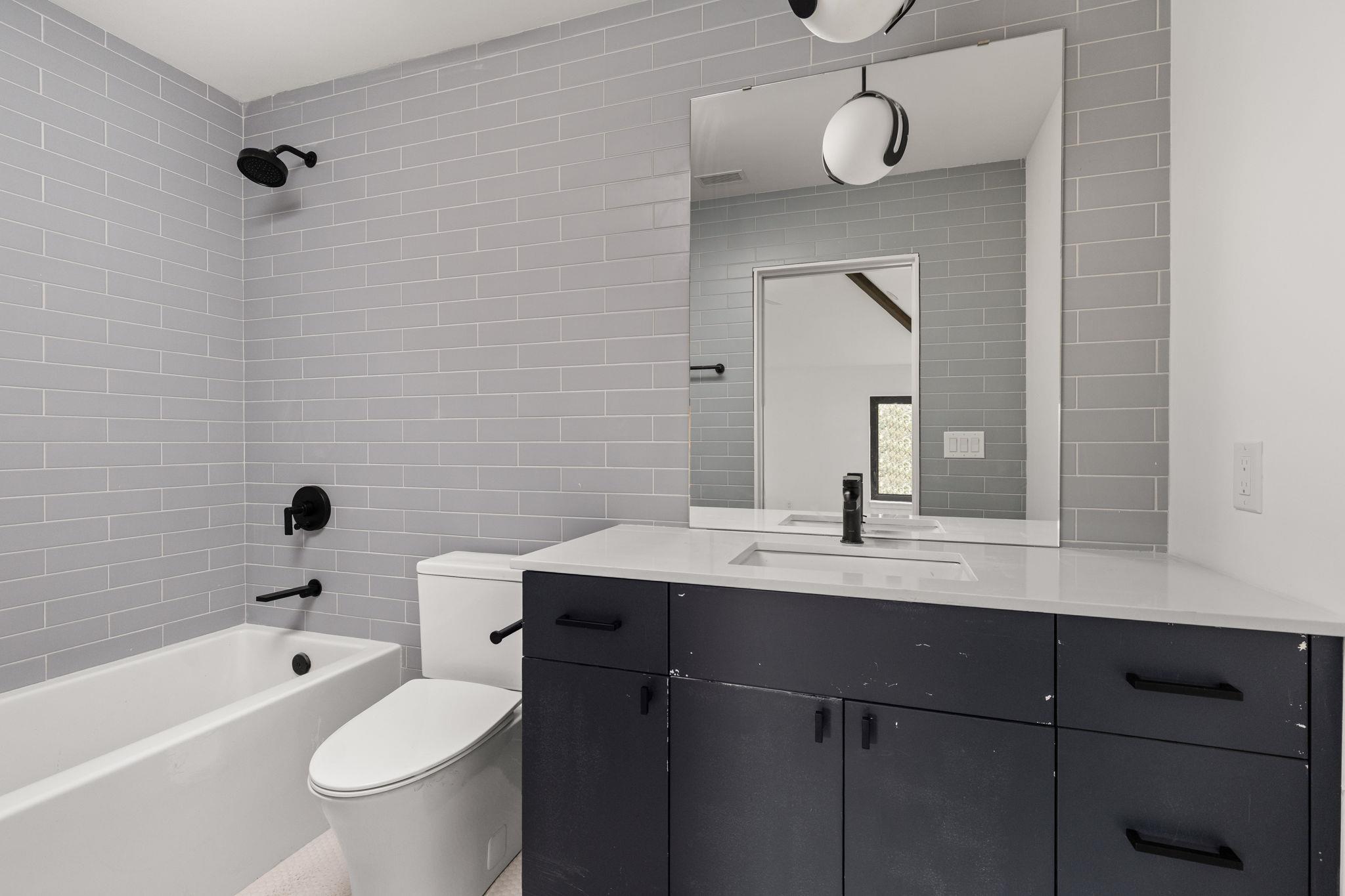 1603 Chelsea Ln # 3, Austin, TX 78704