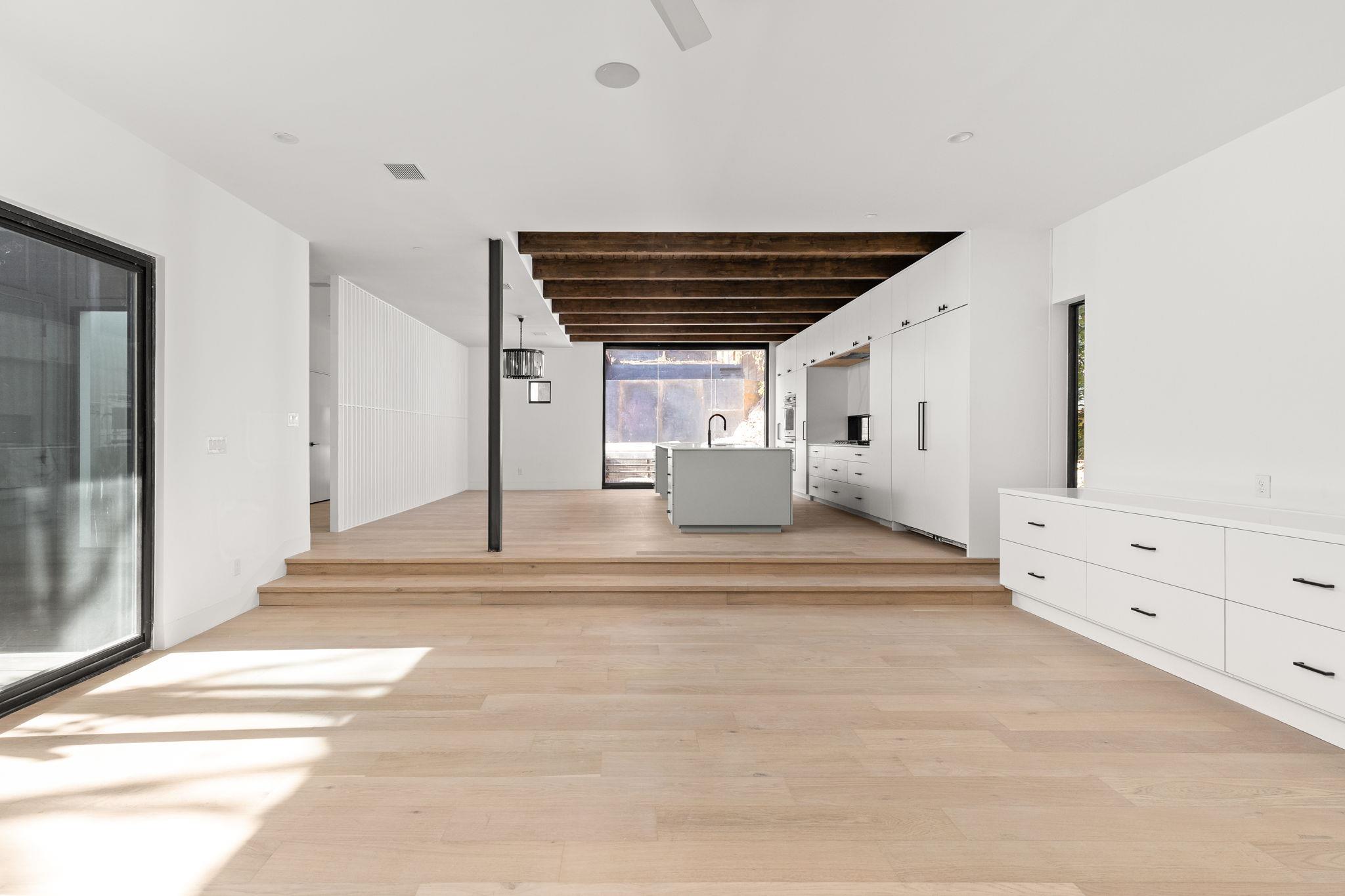 1603 Chelsea Ln # 3, Austin, TX 78704