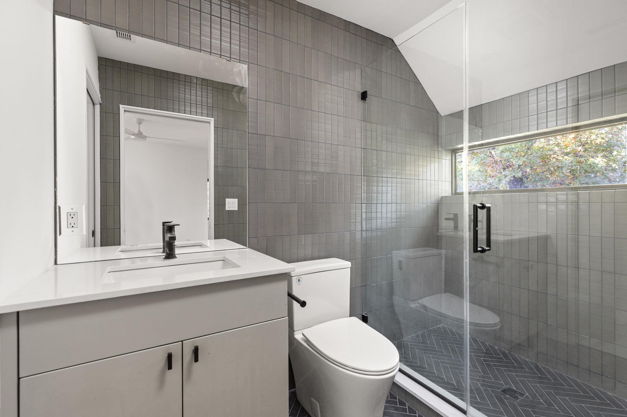 1603 Chelsea Ln # 3, Austin, TX 78704