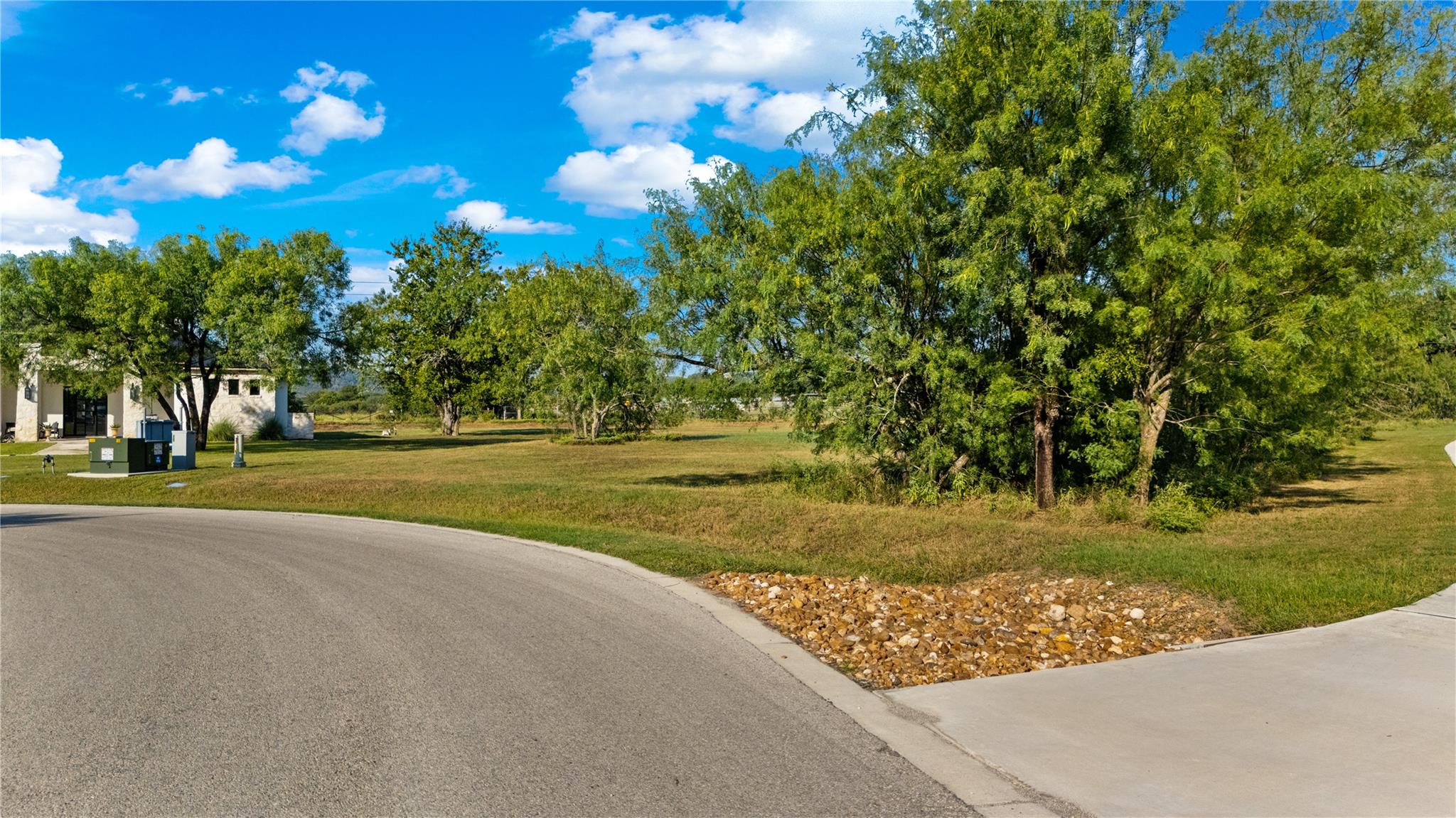 832 Wade Rd, New Braunfels, TX 78132