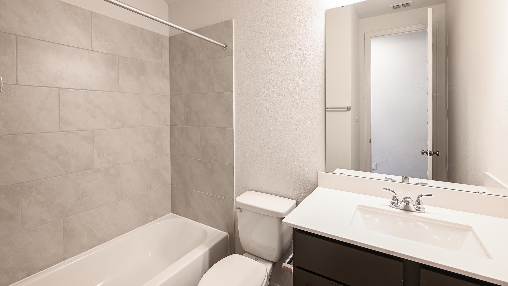 154 Blackborrow Dr, Kyle, TX 78640