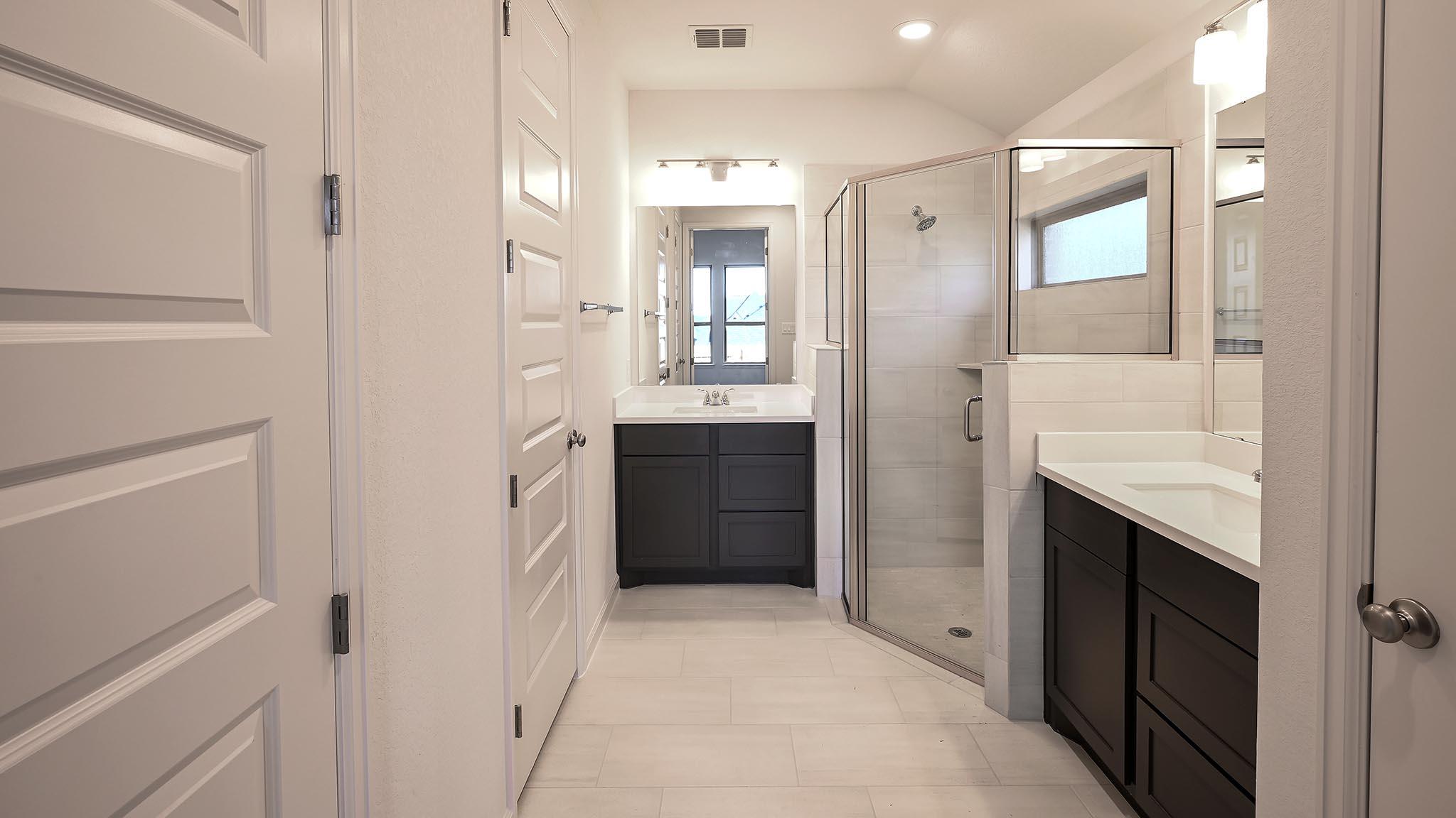 154 Blackborrow Dr, Kyle, TX 78640