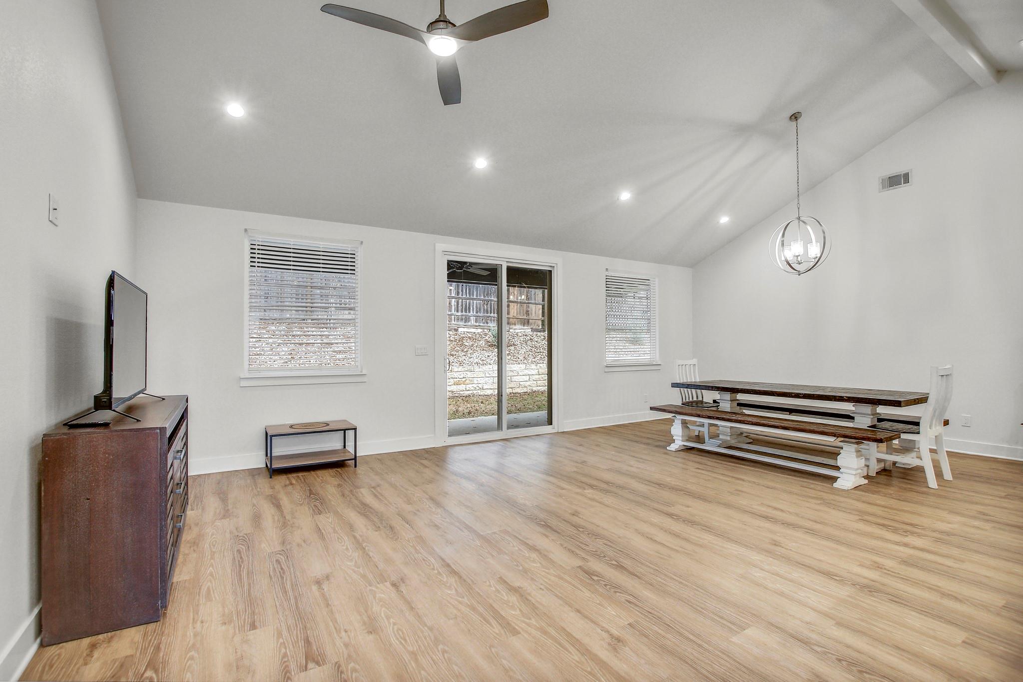 6509 Shady Ln, Lago Vista, TX 78645