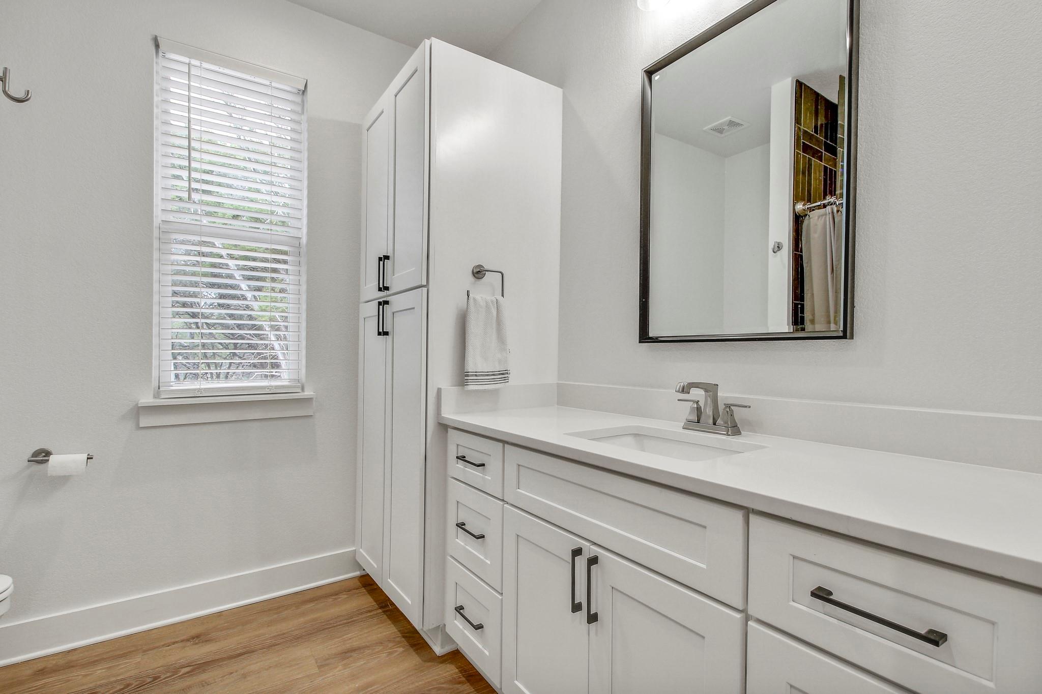 6509 Shady Ln, Lago Vista, TX 78645