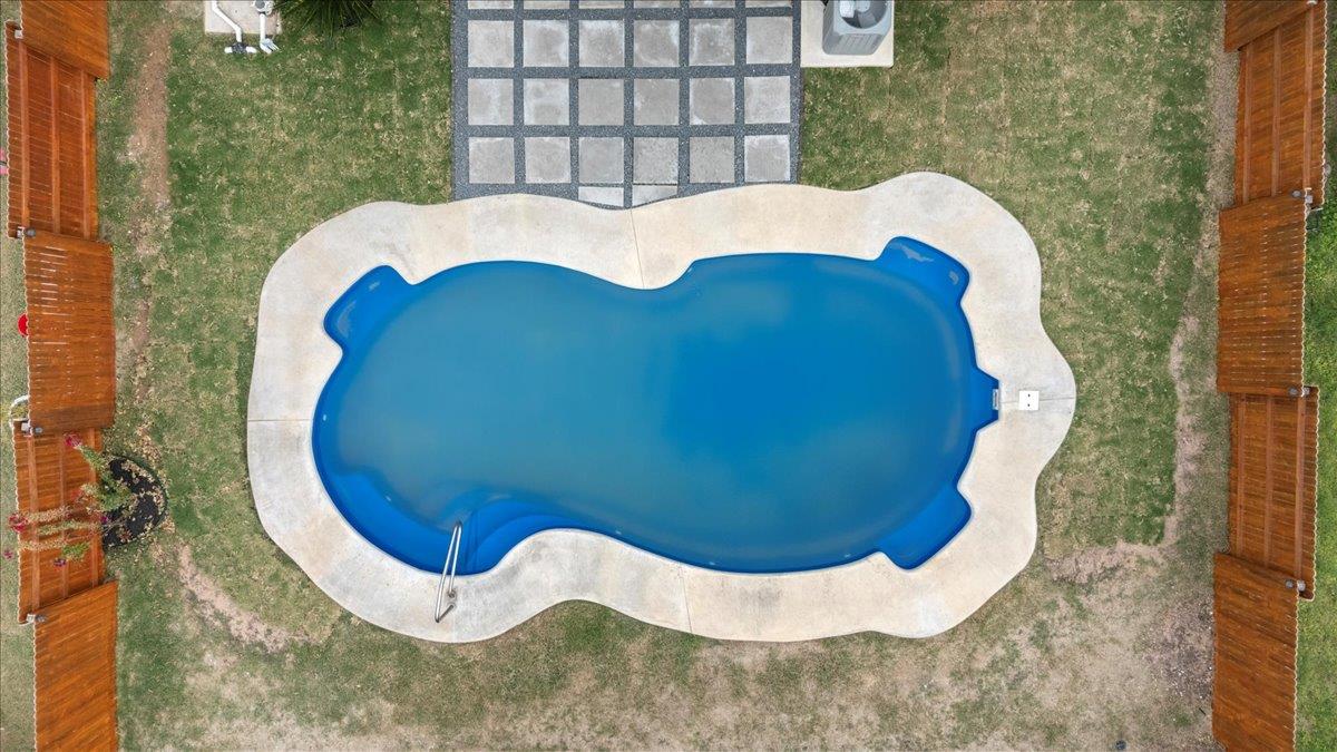 111 Crooked Trl, Bastrop, TX 78602