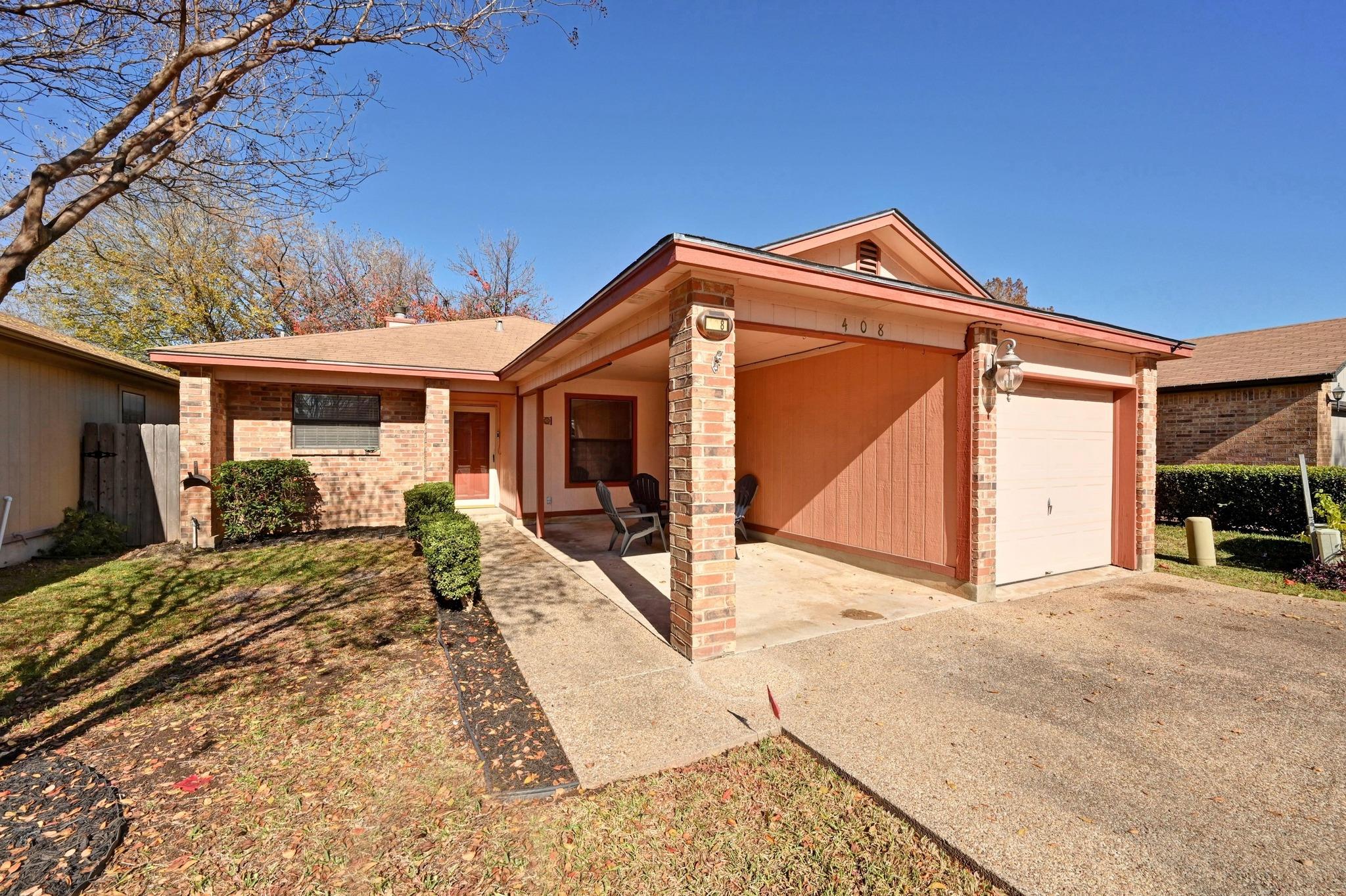 408 Village Ln, Buda, TX 78610