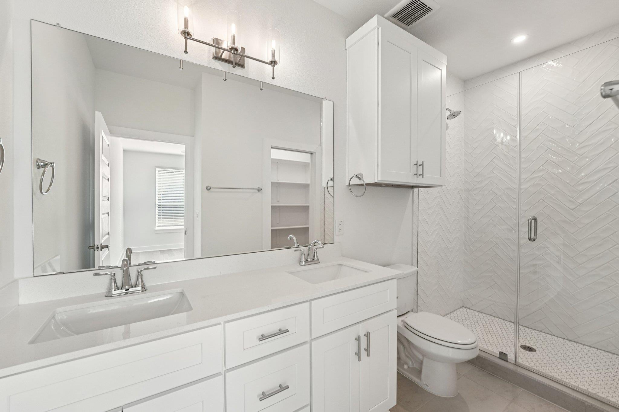 200 W 56th St # 5103, Austin, TX 78751