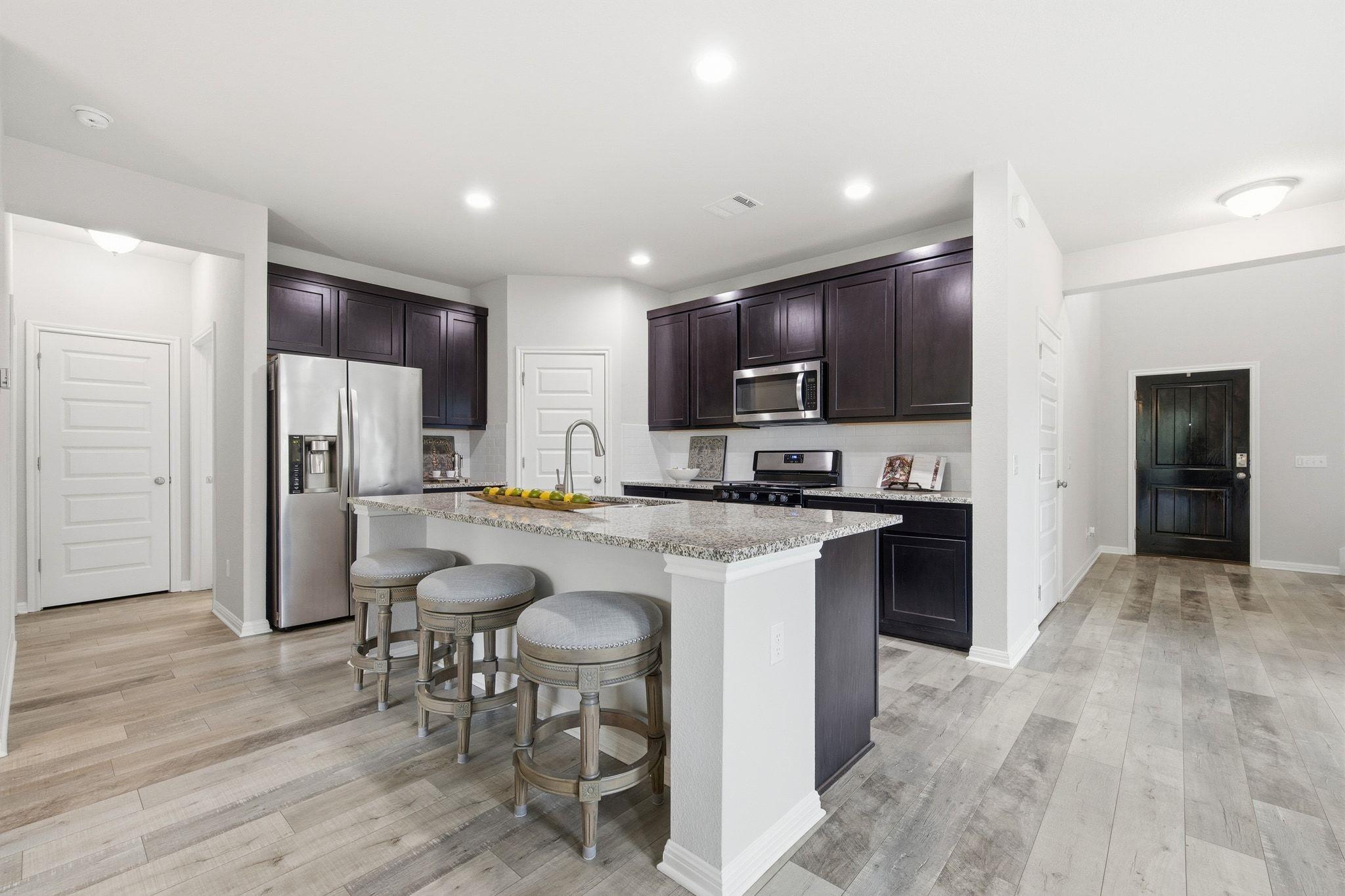 2211 Limestone Lake Dr # 40, Georgetown, TX 78633