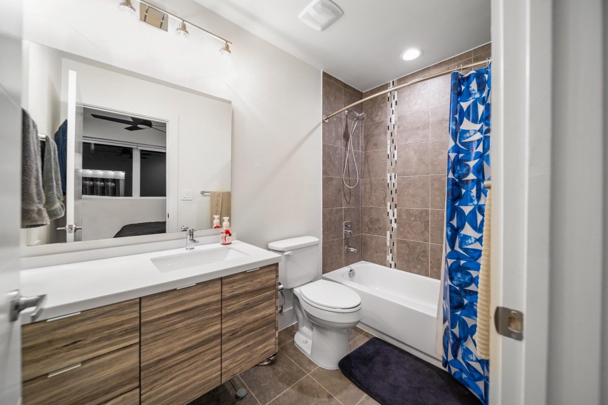 604 N Bluff Dr # 247, Austin, TX 78745