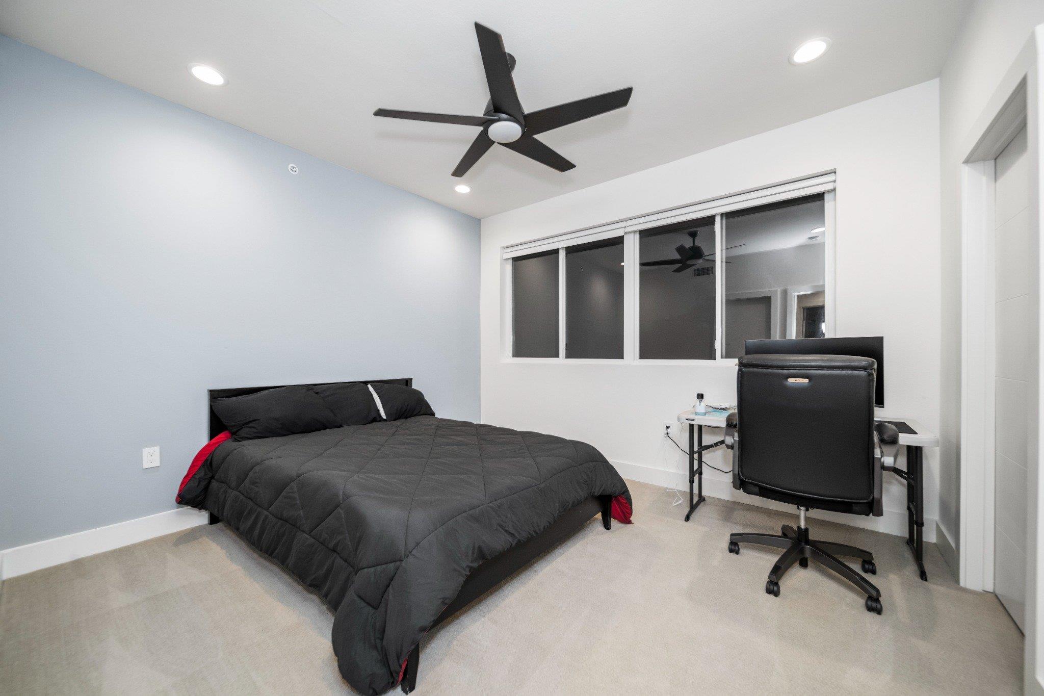 604 N Bluff Dr # 247, Austin, TX 78745