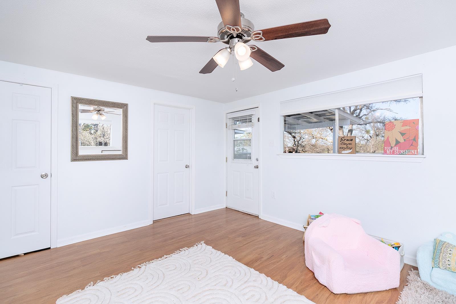 1517 Hill Way Dr, Granite Shoals, TX 78654