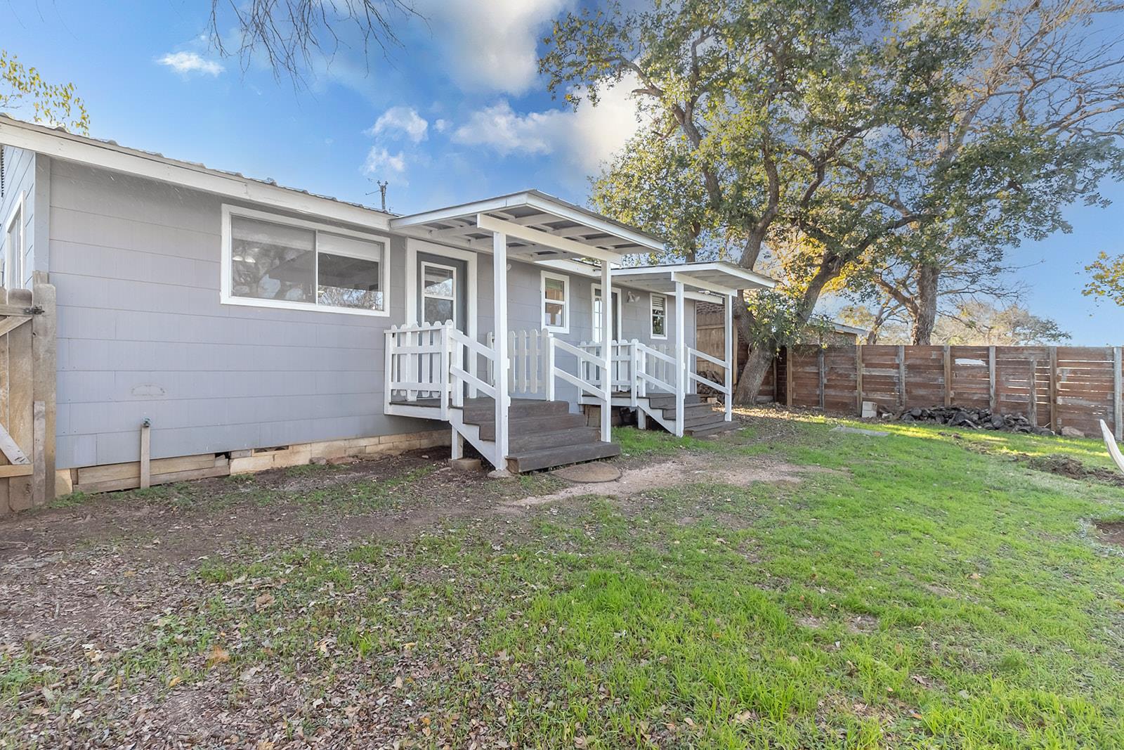 1517 Hill Way Dr, Granite Shoals, TX 78654