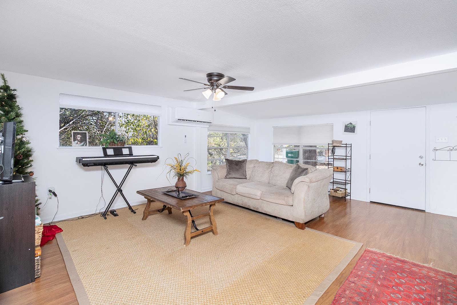 1517 Hill Way Dr, Granite Shoals, TX 78654