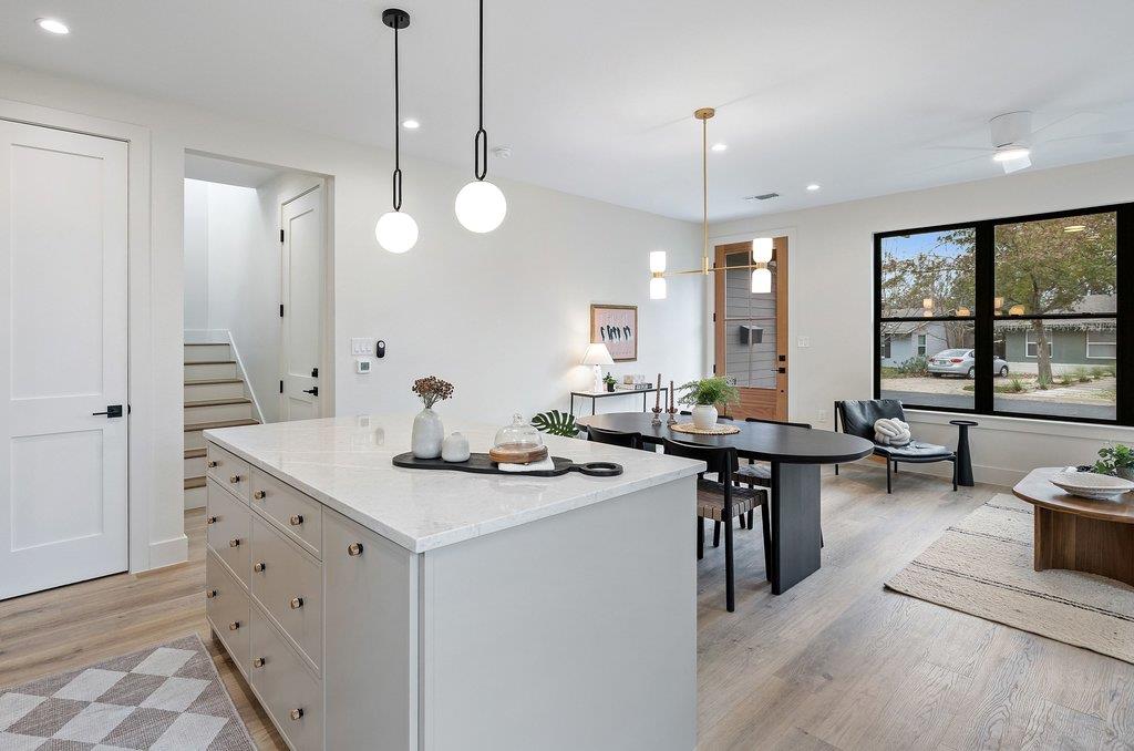 1519 Villanova Dr, Austin, TX 78757