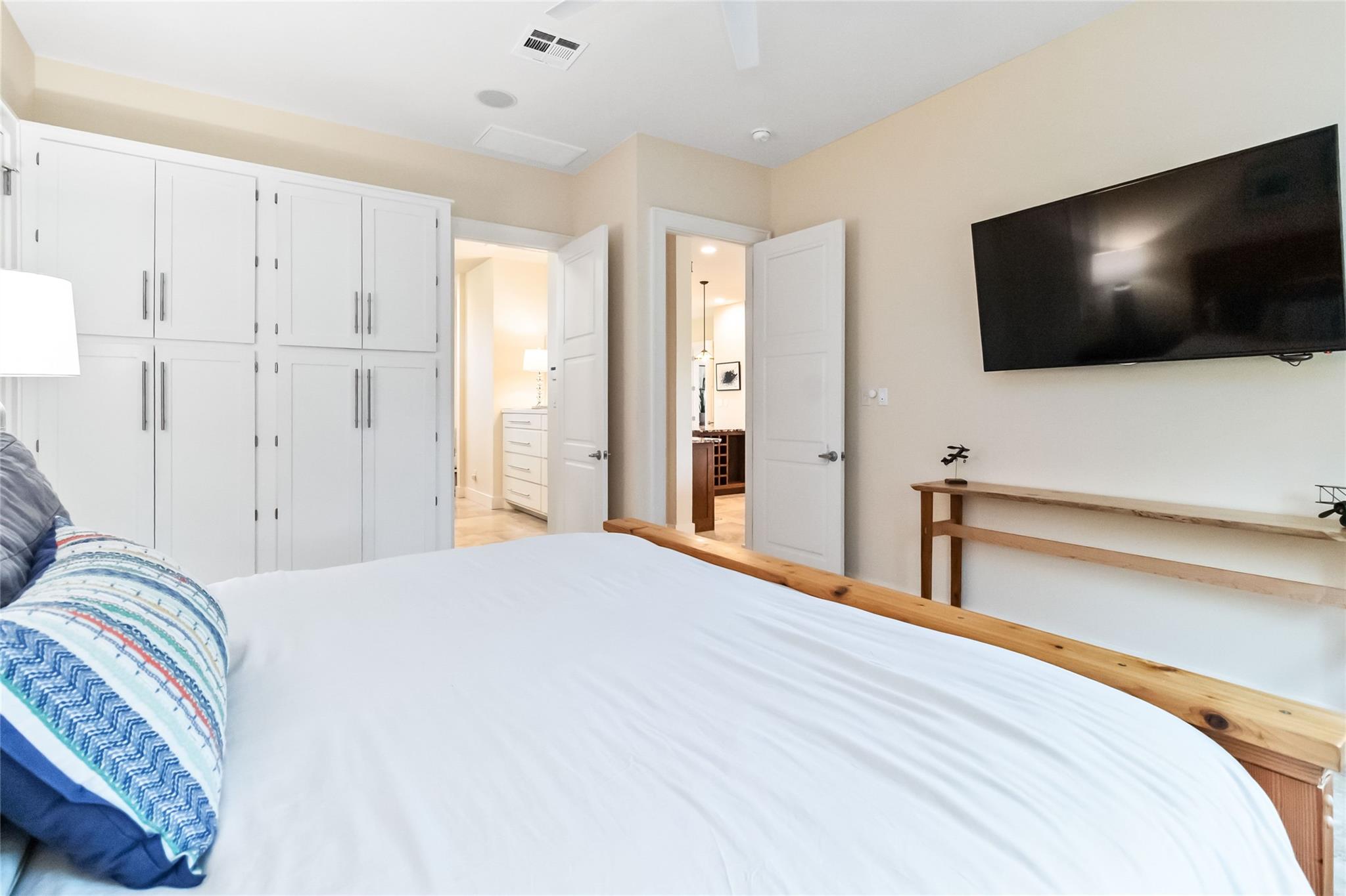 129 Powder Horn Rd, Bastrop, TX 78602