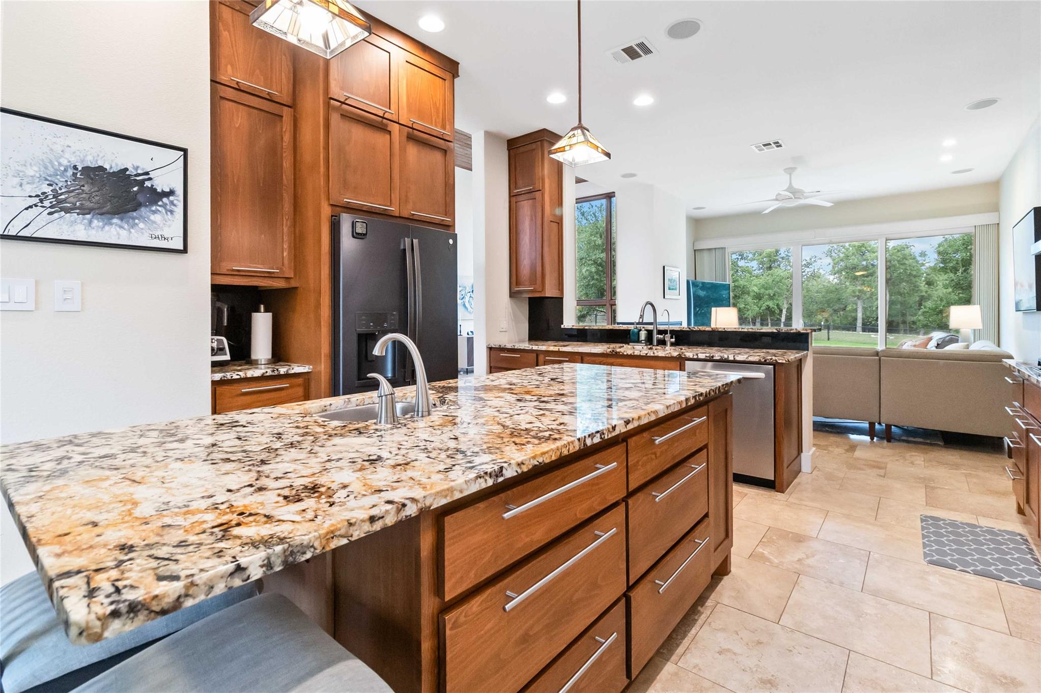 129 Powder Horn Rd, Bastrop, TX 78602