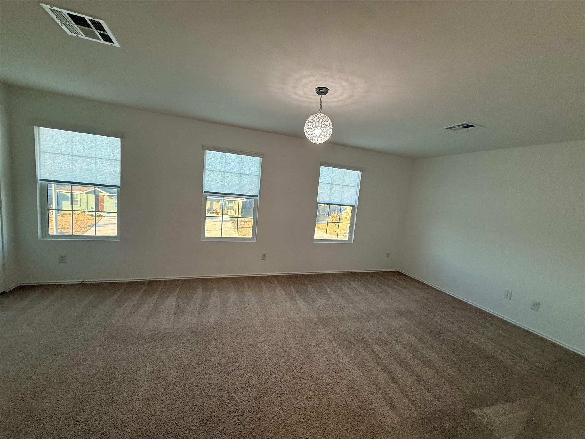 228 Texas Angel Way, Jarrell, TX 76537