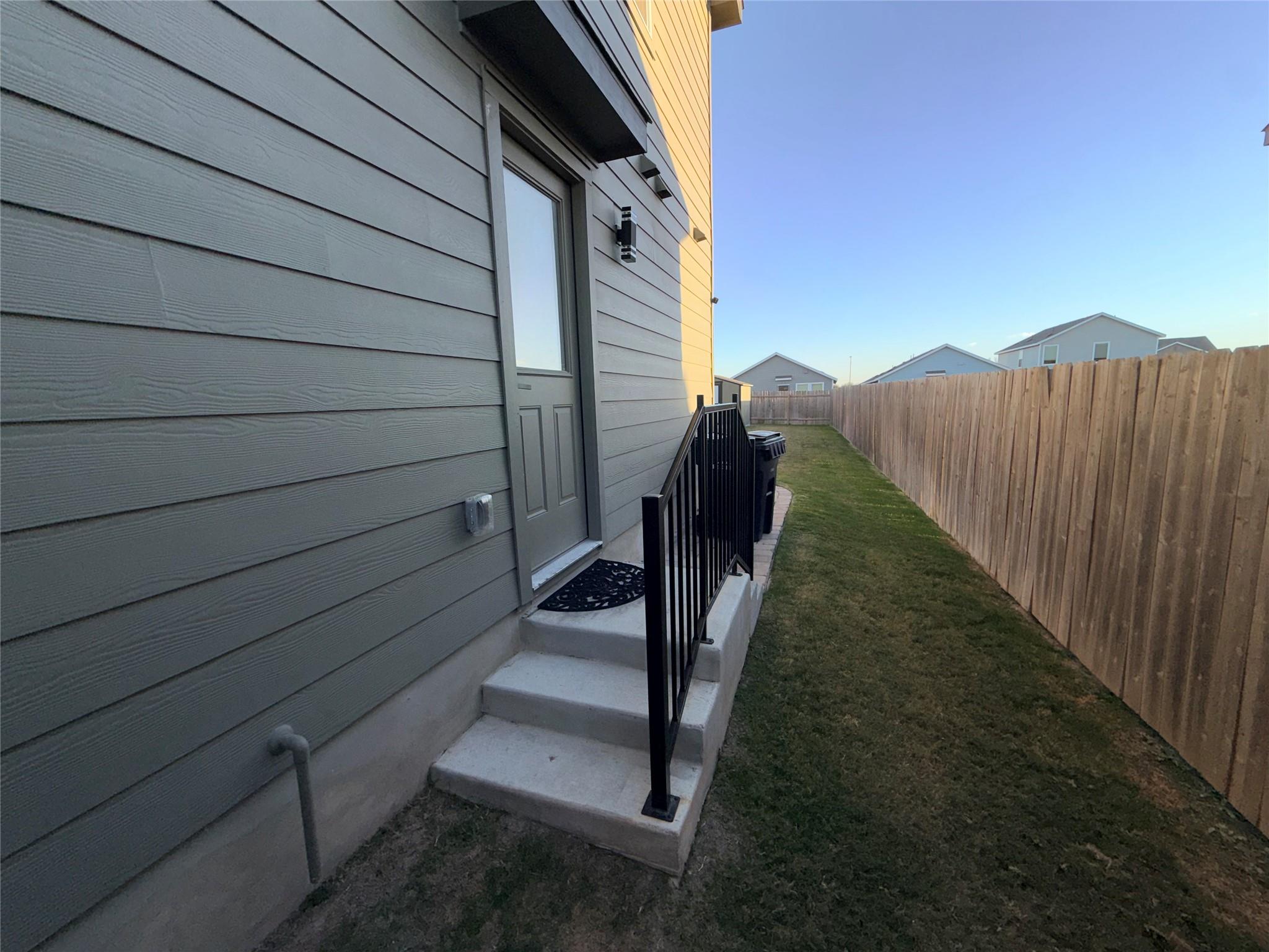 228 Texas Angel Way, Jarrell, TX 76537