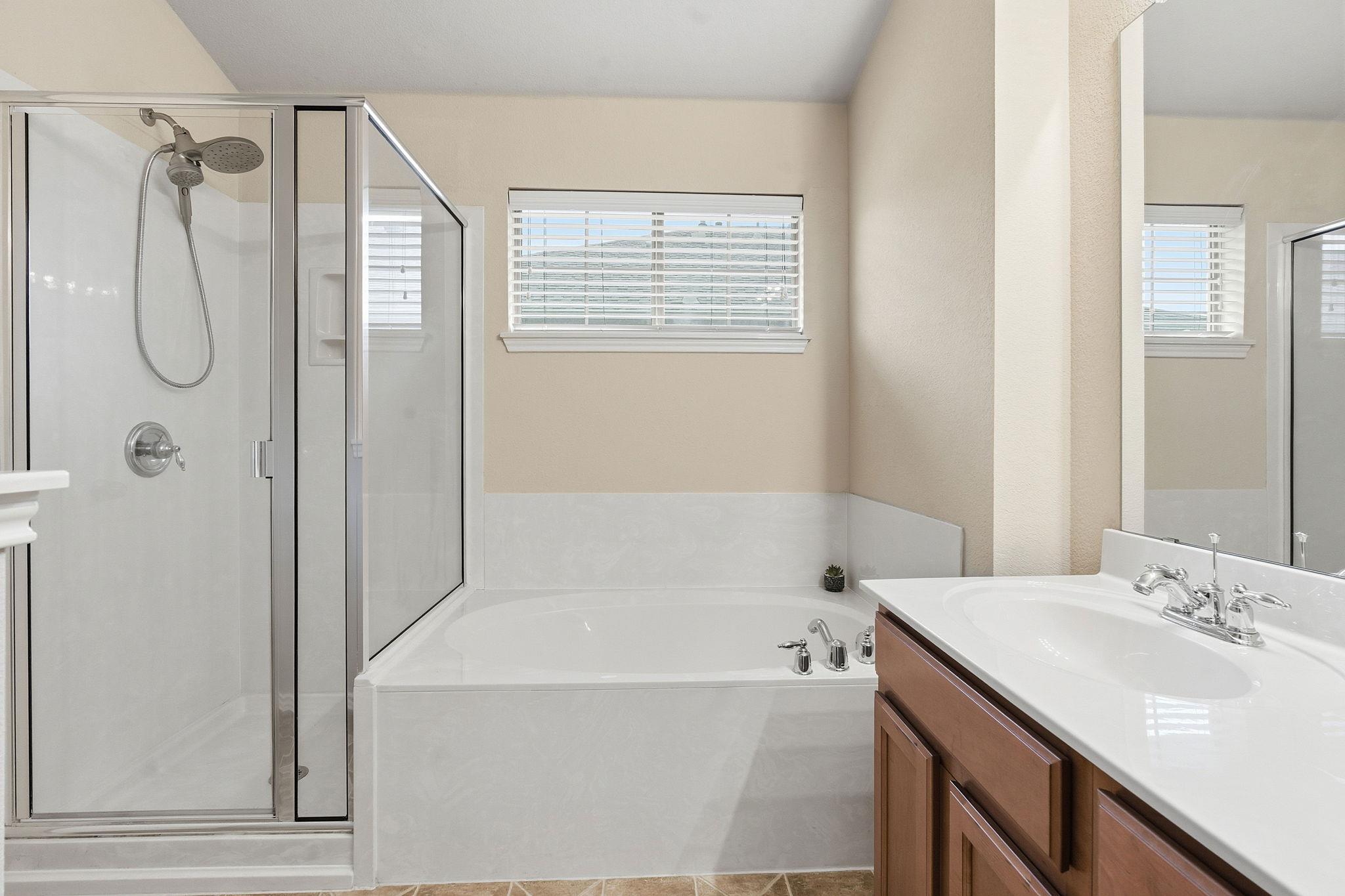 1310 W Parmer Ln # 2601, Austin, TX 78727