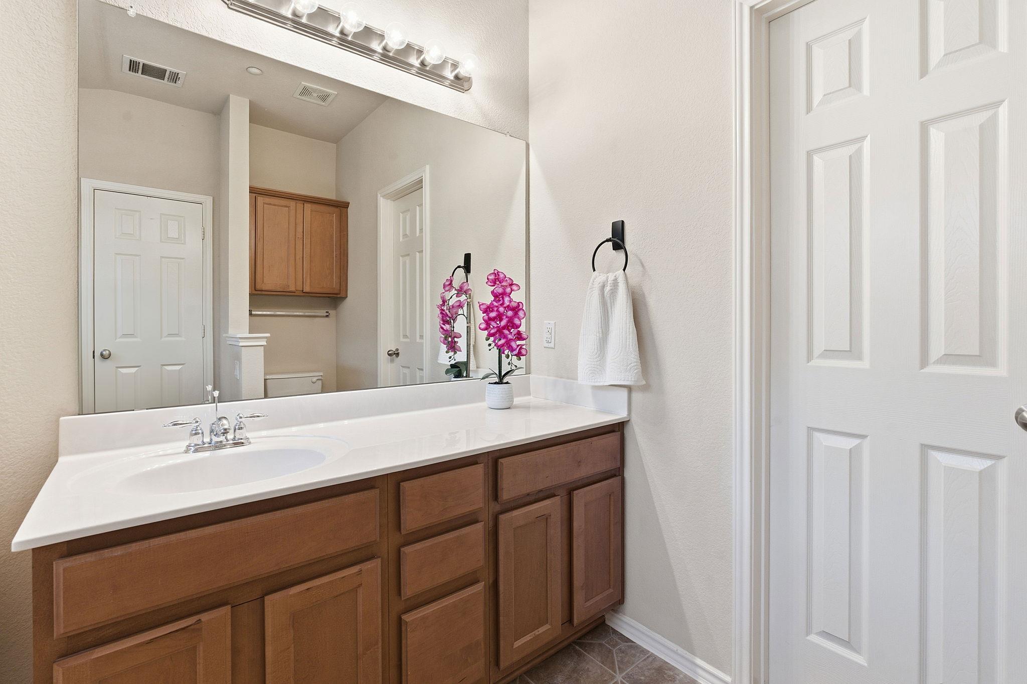 1310 W Parmer Ln # 2601, Austin, TX 78727