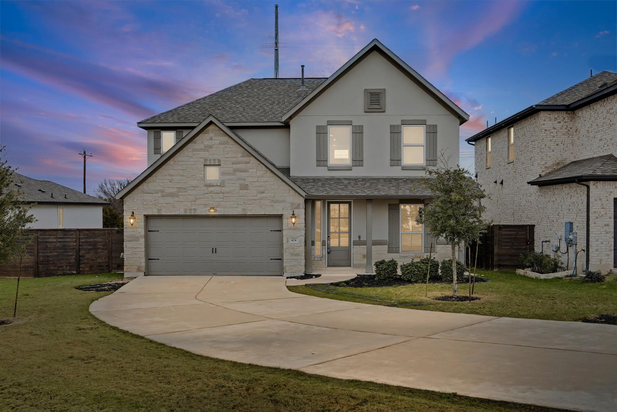 424 Spindrift Ln, Leander, TX 78641