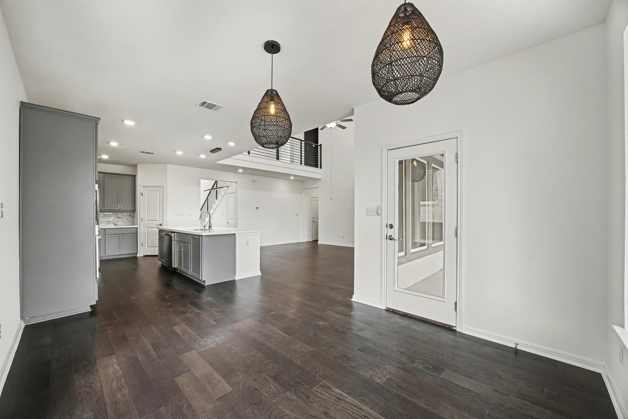 424 Spindrift Ln, Leander, TX 78641