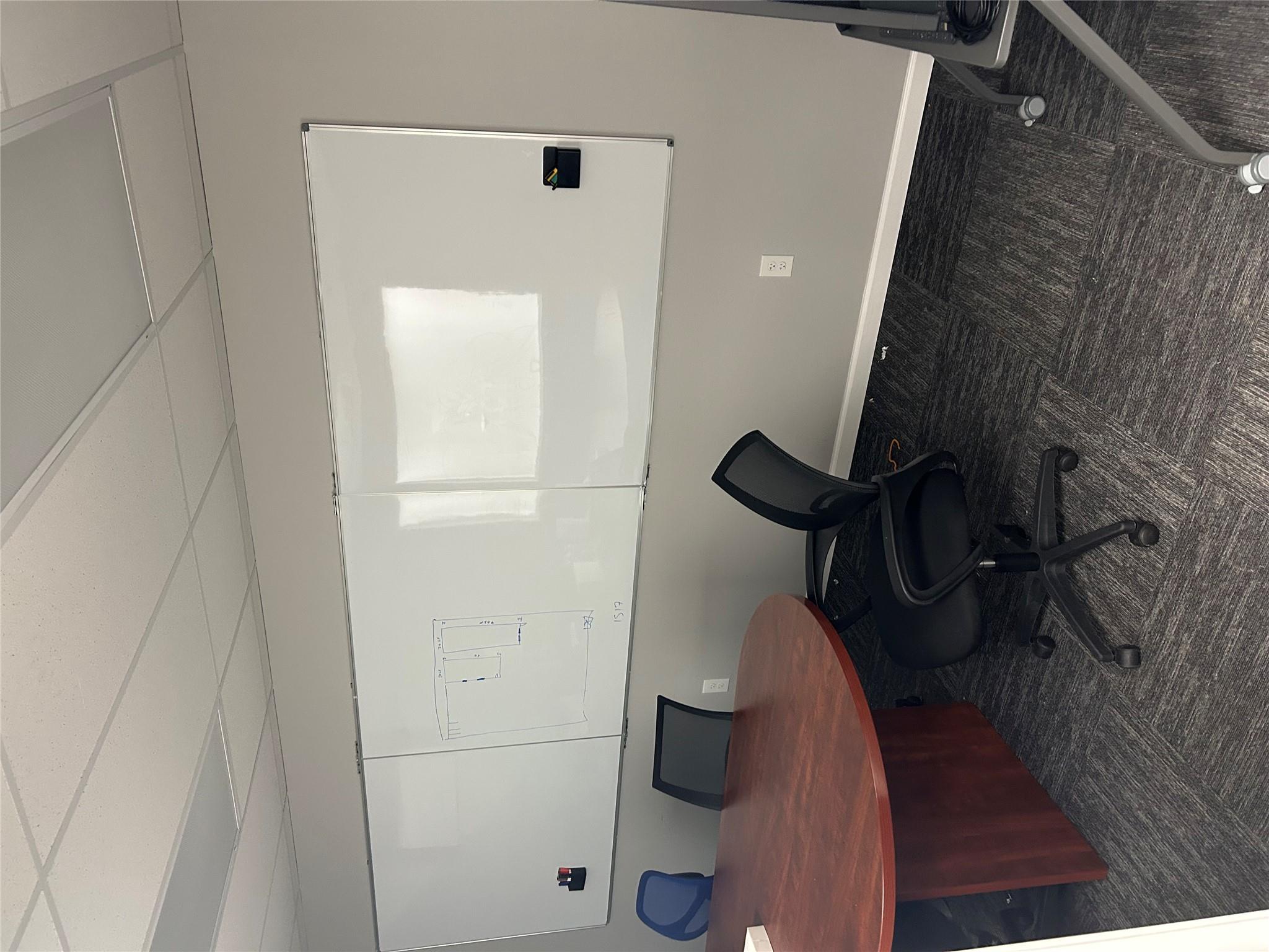 21220 Jakes Hill Rd # B, Hutto, TX 78634