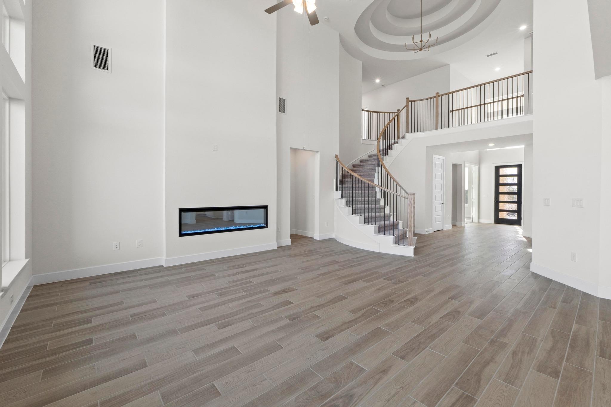 120 Rightfield Dr, Liberty Hill, TX 78642